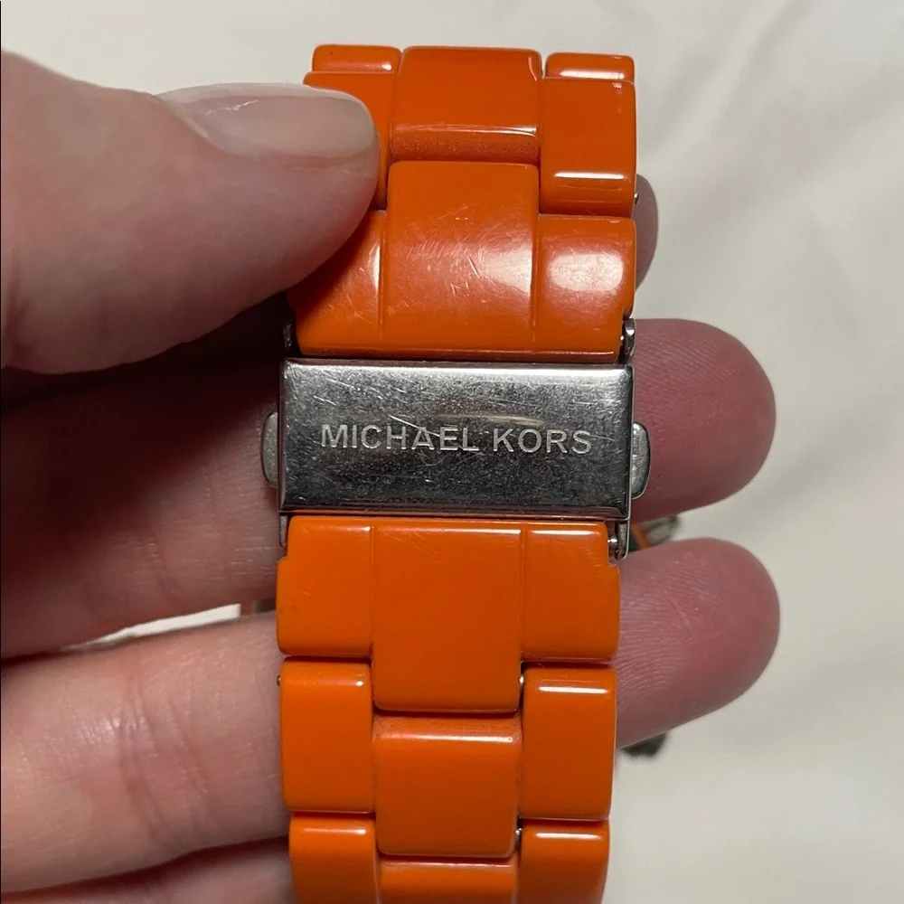 Vintage Michael Kors Orange Chronograph Watch - Picture 3 of 9